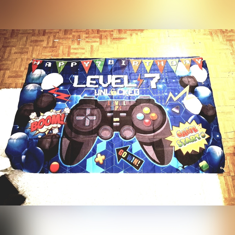 Level 7 Unlocked Gaming Console Banner